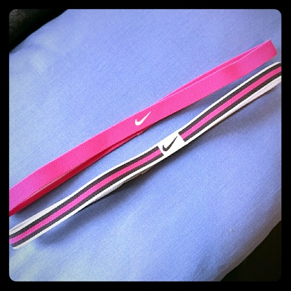 Nike Accessories - Bundle ✅5 for $25 Nike bundle of two headbands NEW